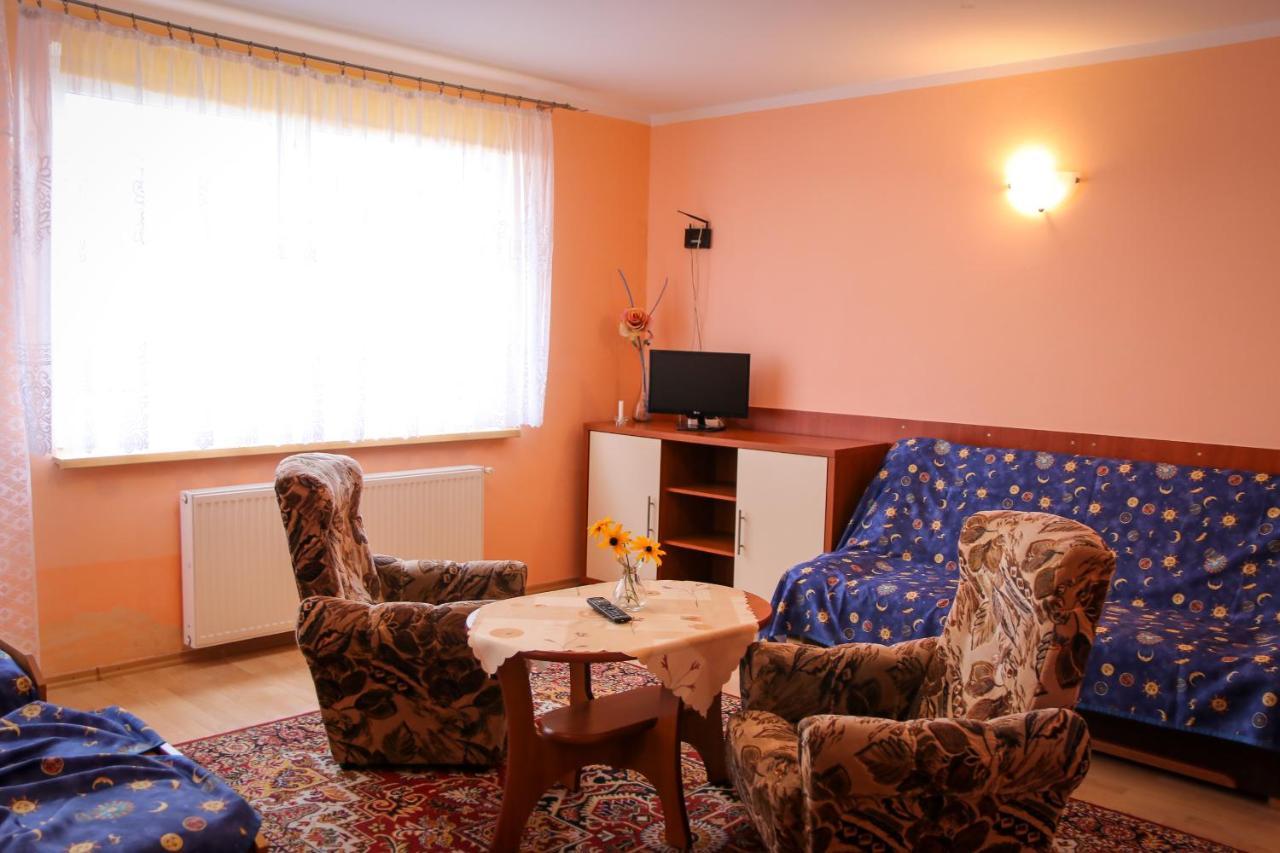 Ferienwohnung Przystan Kolberg Exterior foto