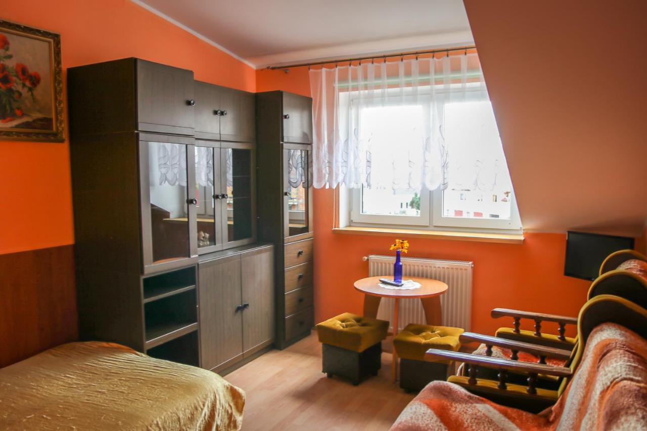 Ferienwohnung Przystan Kolberg Exterior foto