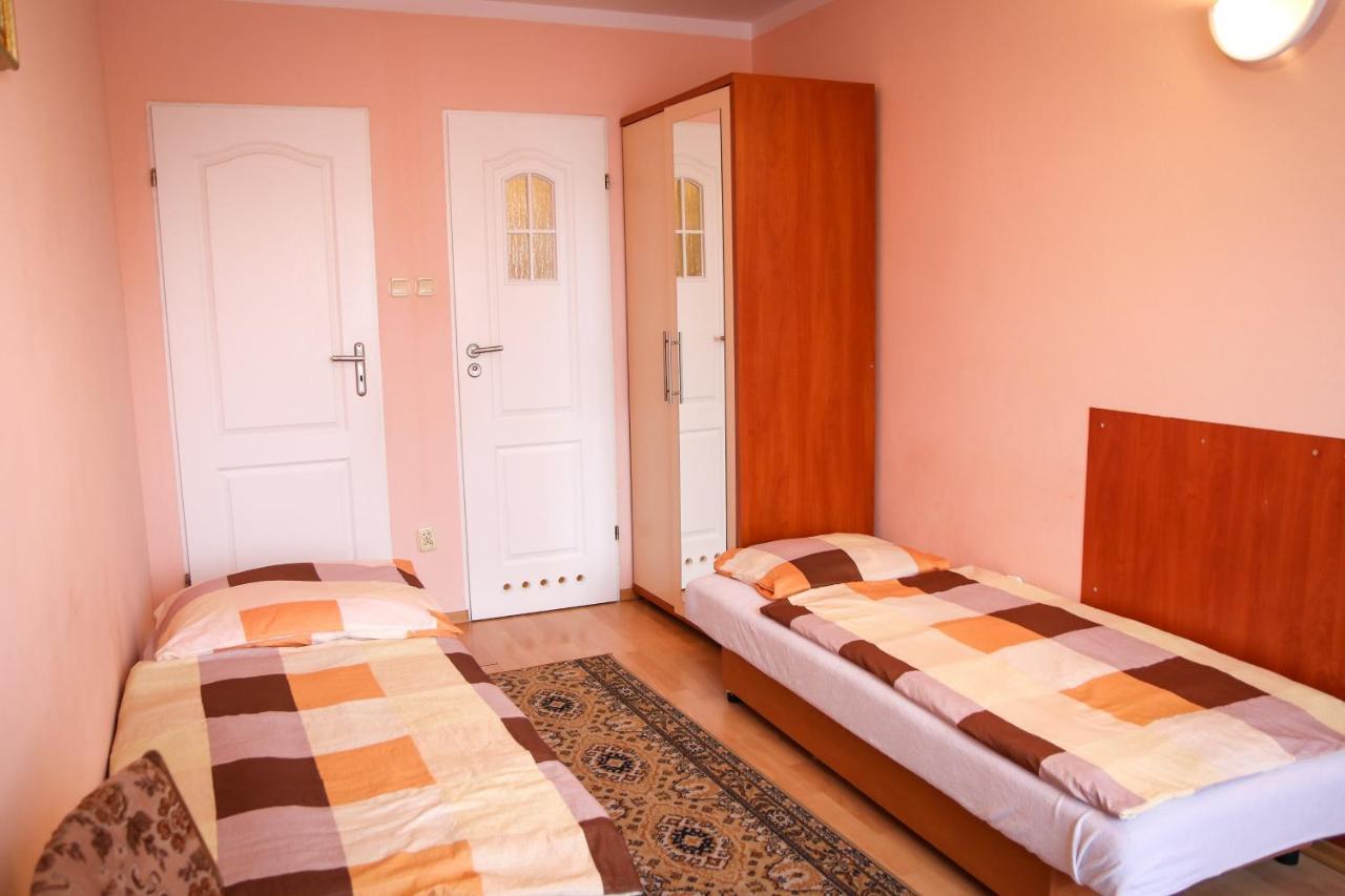 Ferienwohnung Przystan Kolberg Exterior foto
