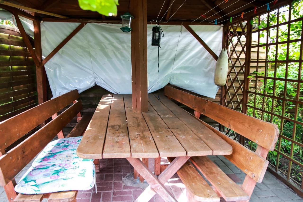 Ferienwohnung Przystan Kolberg Exterior foto